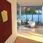 Art Lovers