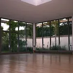 Art Lovers