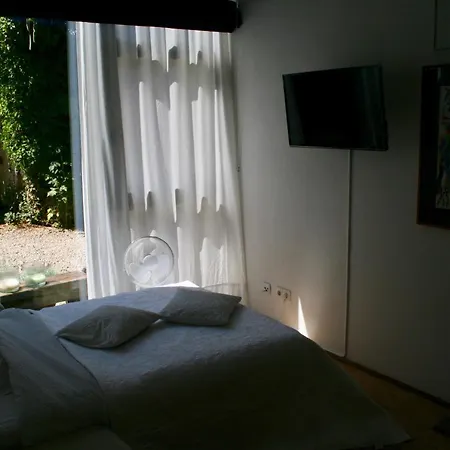 Art Lovers Oda ve Kahvaltı Marmagen